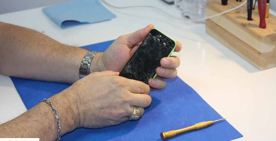 phone screen repair